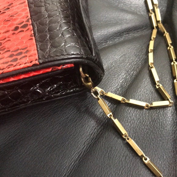 Dries Van Noten red and black snakeskin clutch - Picture 4 of 5